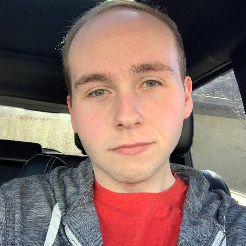 Meet your Posher, Aaron